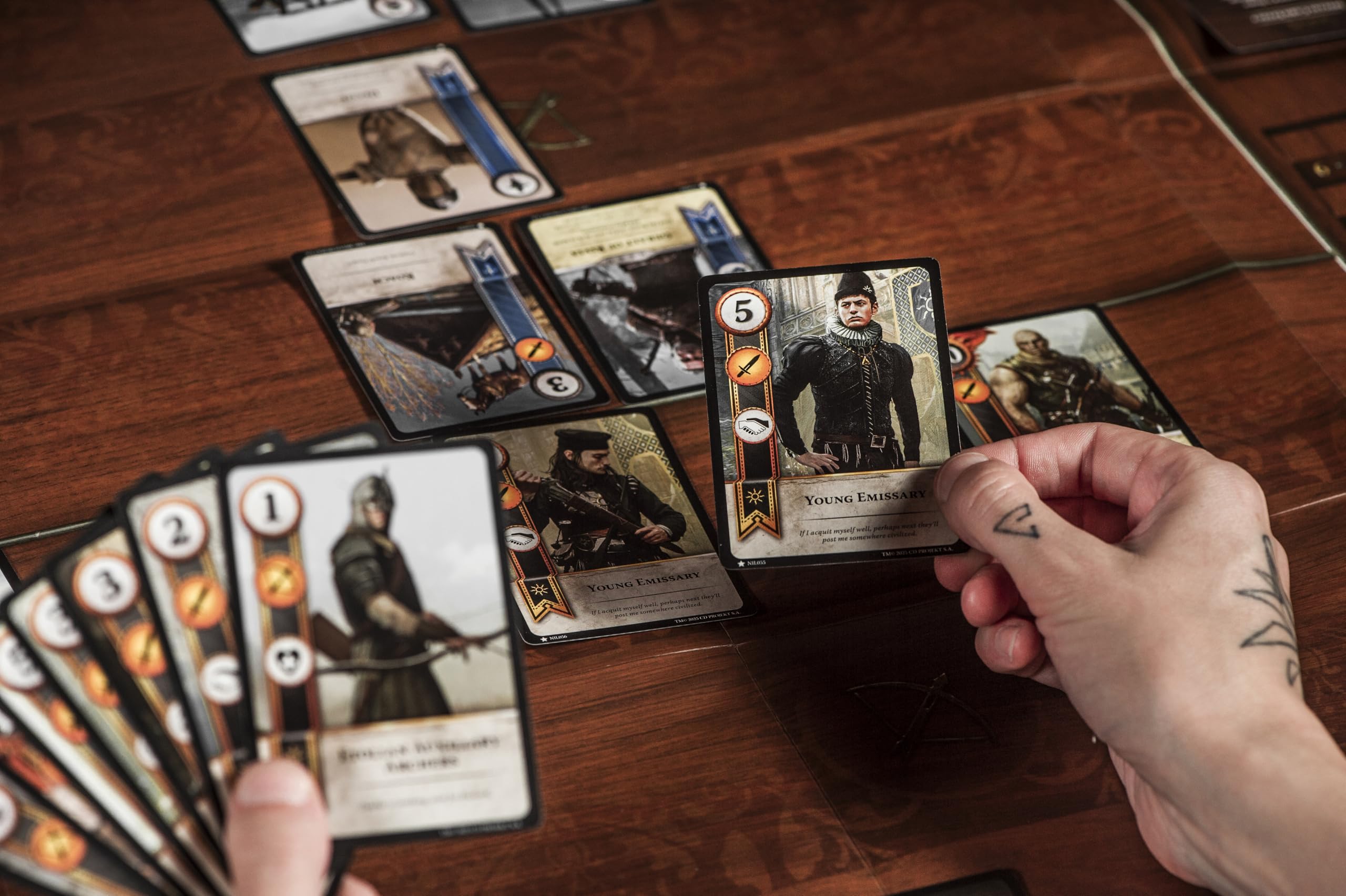 Amazon.co.jp: ノーローディングゲーム グウェント:伝説のカードゲーム